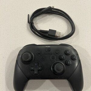 Autentic Nintendo Switch Pro Controller